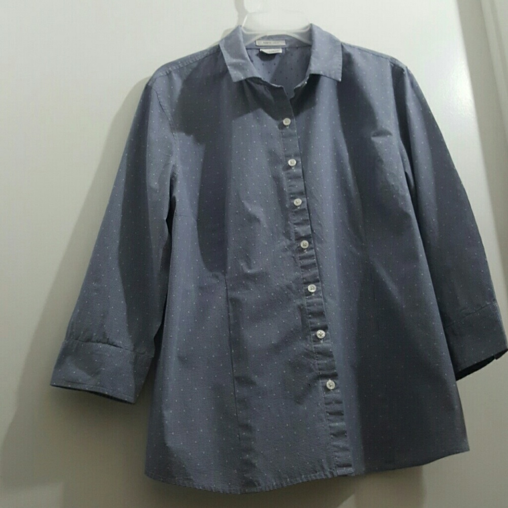 VanHeusen navy and white botton down blouse
